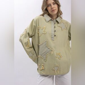 Blue Velvet Brand~Women’s Mineral Washed Denim Star Patterned Button-Up Shirt